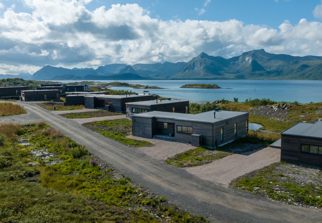 Cabin in Vågan - Lyngvær Lodge 37